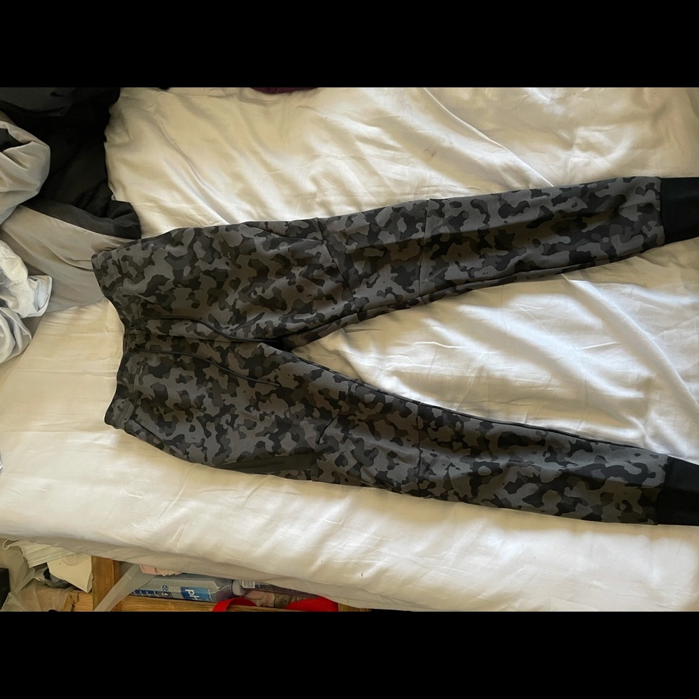 Nike sweatpants/joggers